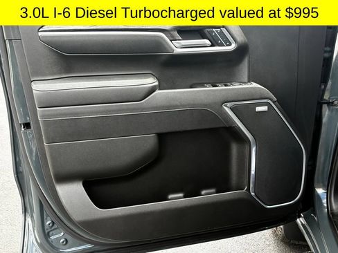 Used 2025 Chevrolet Silverado 1500 LTZ AWD/4WD image 4