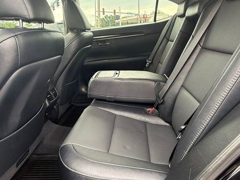 Used 2018 Lexus ES 350 w/ Navigation System Package FWD image 40