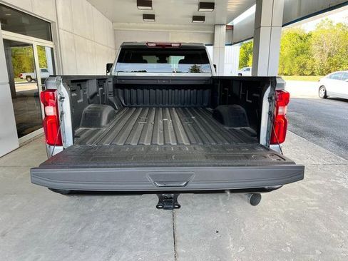 New 2026 Chevrolet Silverado 3500 W/T image 9
