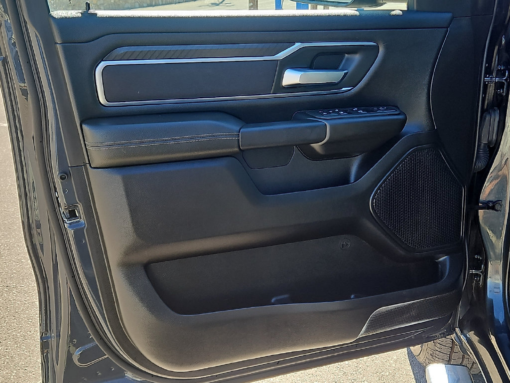 Used 2025 RAM 1500 Big Horn AWD/4WD image 16
