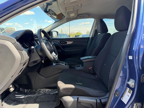 Used 2019 Nissan Rogue Sport S w/ Appearance Package image 14