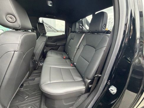 New 2025 Chevrolet Colorado Trail Boss w/ Midnight Edition image 8