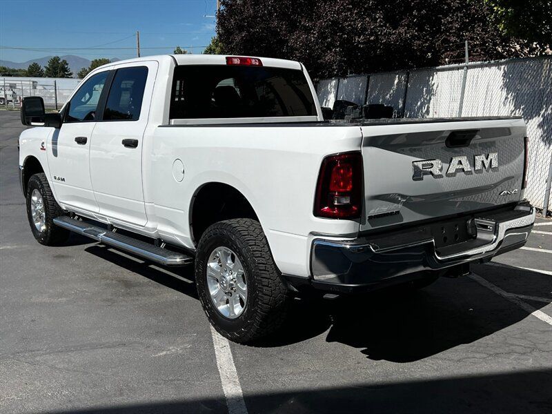Used 2025 RAM 2500 Big Horn AWD/4WD image 5