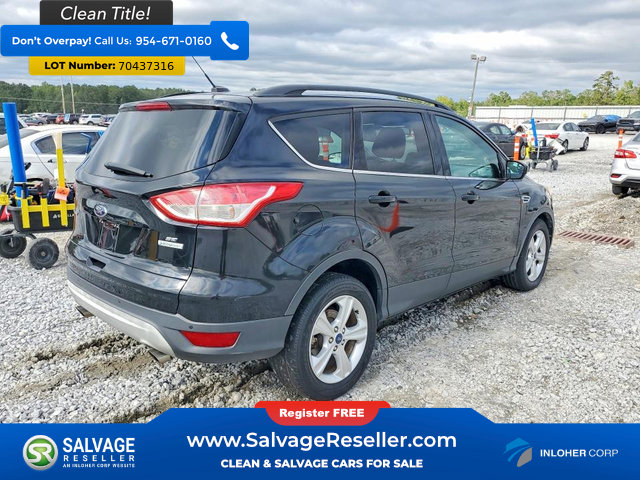 Used 2015 Ford Escape SE w/ Equipment Group 201A FWD image 4