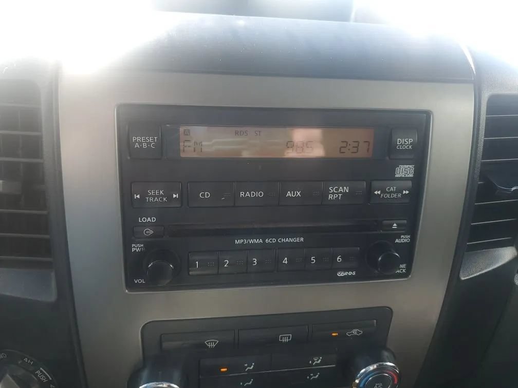 Used 2012 Nissan Titan SV AWD/4WD image 15