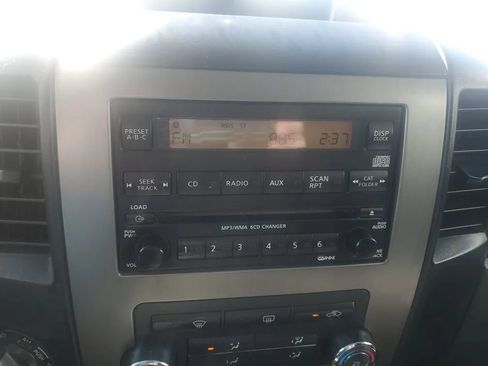 Used 2012 Nissan Titan SV AWD/4WD image 15