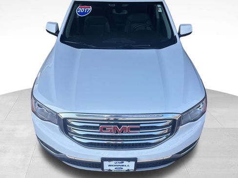 Used 2017 GMC Acadia SLT image 10