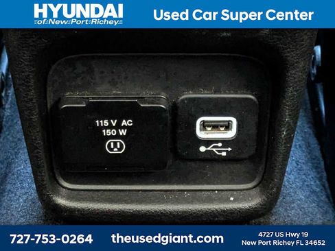 Used 2018 Jeep Compass Latitude w/ Popular Equipment Group FWD image 18