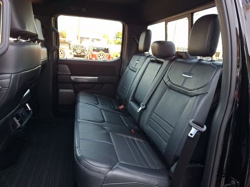 Used 2025 Ford F150 Platinum AWD/4WD image 11