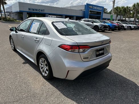 Used 2024 Toyota Corolla LE FWD image 14