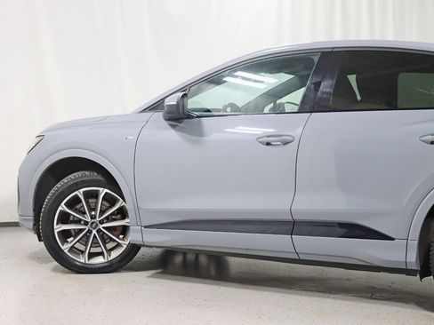 Used 2022 Audi Q4 e-tron Premium Plus image 11