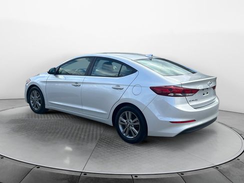 Used 2018 Hyundai Elantra Value Edition w/ Cargo Package image 5