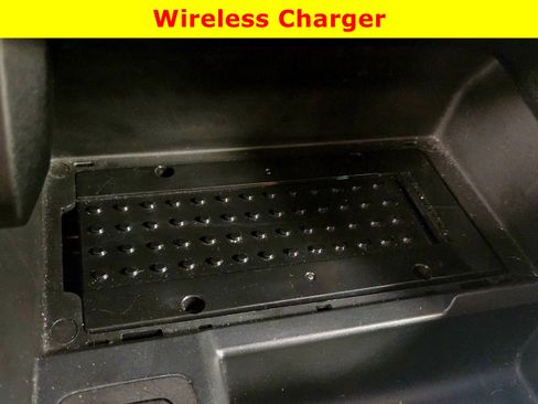 Used 2025 Land Rover Range Rover Velar Dynamic SE image 29