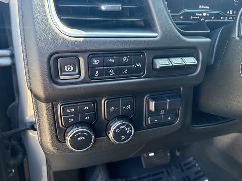 Used 2024 Chevrolet Tahoe Premier w/ Advanced Technology Package AWD/4WD image 21