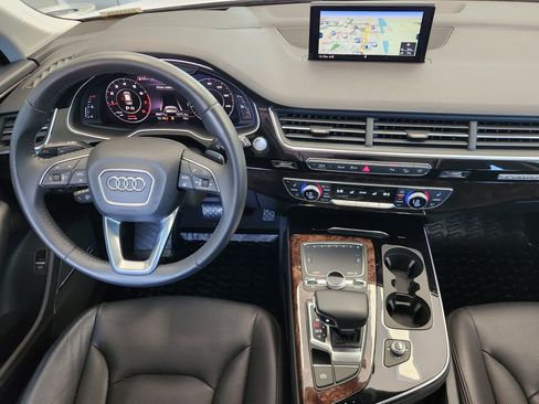 Used 2018 Audi Q7 3.0T Prestige AWD/4WD image 27