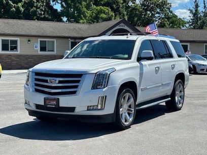 Used 2019 Cadillac Escalade Luxury