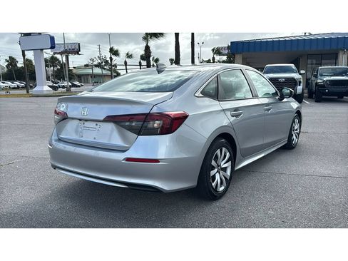Used 2025 Honda Civic LX image 6
