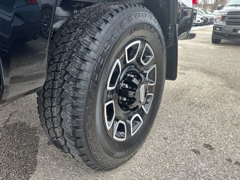 New 2026 Ford F250 Platinum image 16