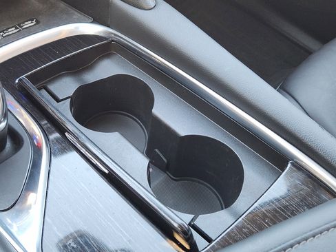 Used 2019 Buick Enclave Avenir w/ Avenir Technology Package image 22