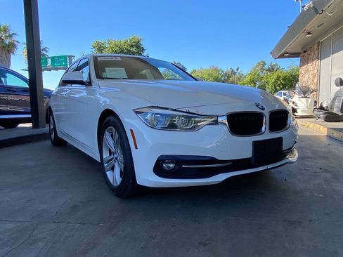 Used 2017 BMW 330i Sedan RWD image 30