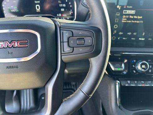Used 2024 GMC Sierra 3500 AT4 w/ AT4 Premium Plus Package AWD/4WD image 5