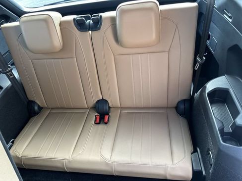 Used 2024 Volkswagen Tiguan SE R-Line w/ MDO Package, Three-Row FWD image 22