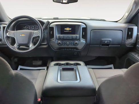 Used 2018 Chevrolet Silverado 1500 LT w/ LT Fleet Convenience Package AWD/4WD image 3