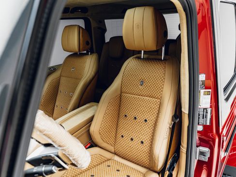 Used 2026 Mercedes-Benz G 63 AMG 4MATIC image 33