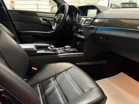 Used 2014 Mercedes-Benz E 63 AMG 4MATIC Sedan image 26