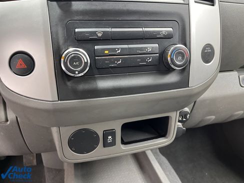 Used 2019 Nissan Frontier SV image 24