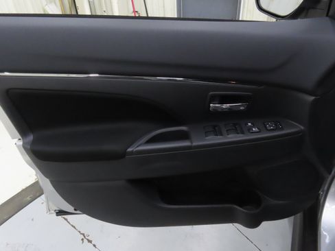 New 2025 Mitsubishi Outlander Sport ES AWD/4WD image 10