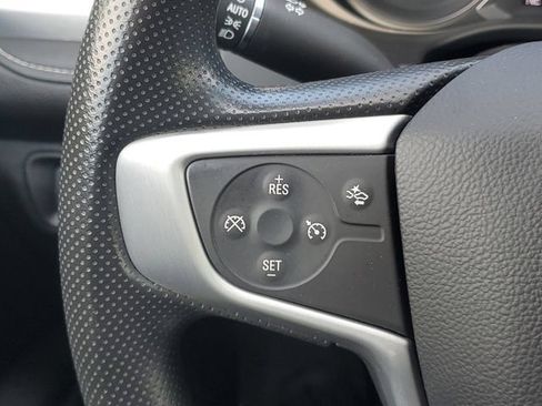 Certified 2022 GMC Acadia SLE w/ LPO, Cargo Package AWD/4WD image 23