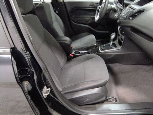 Used 2019 Ford Fiesta SE image 24