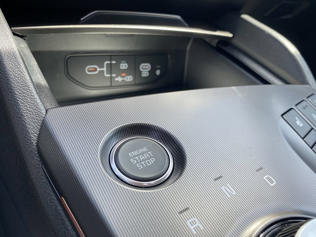 New 2026 Kia Sportage SX Prestige AWD/4WD image 16