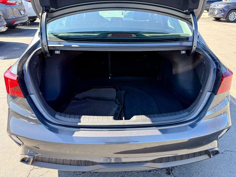 Used 2023 Kia Forte LXS image 33