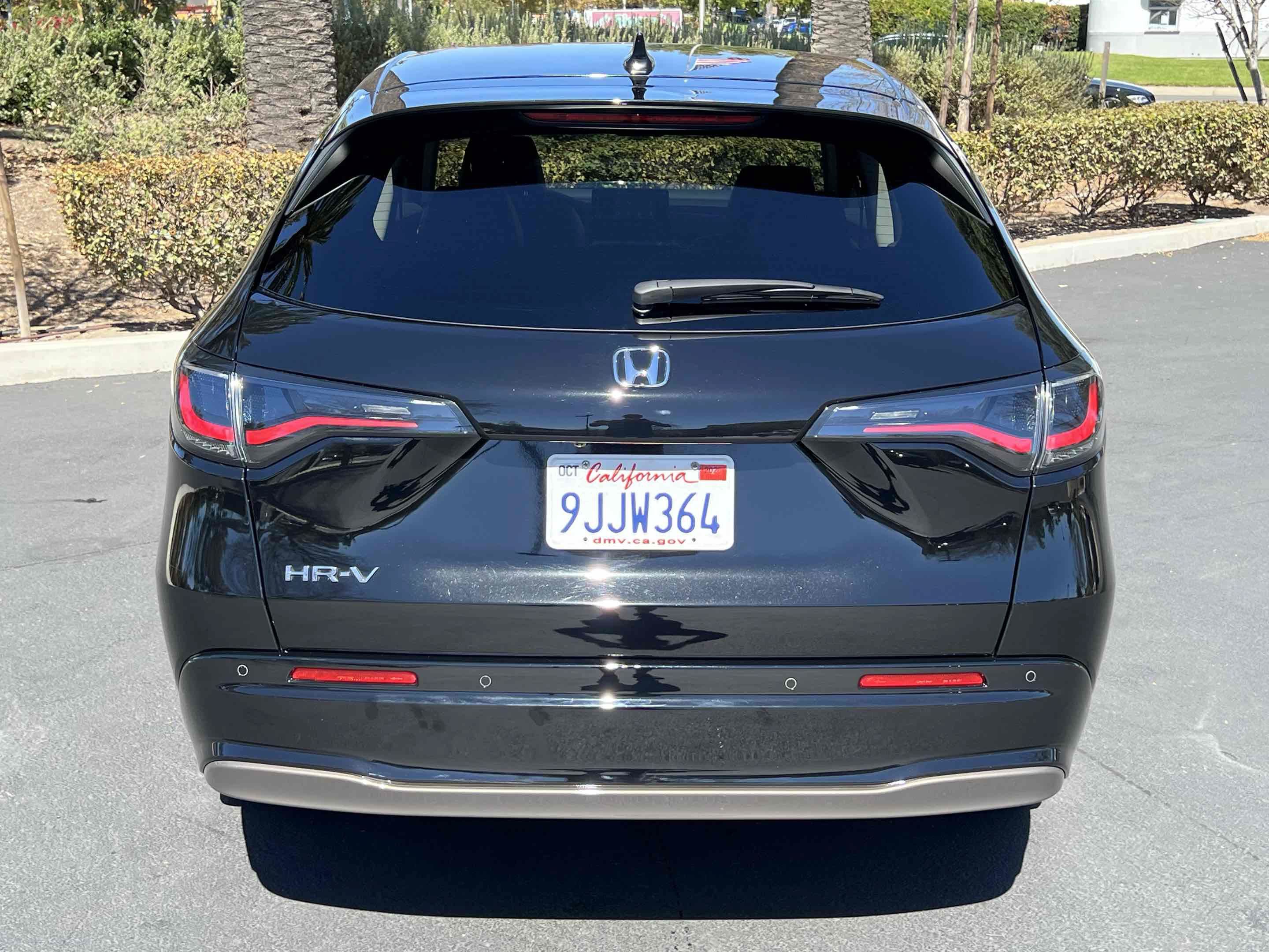 Used 2024 Honda HR-V EX-L image 8