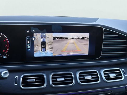 New 2026 Mercedes-Benz GLS 450 4MATIC image 25