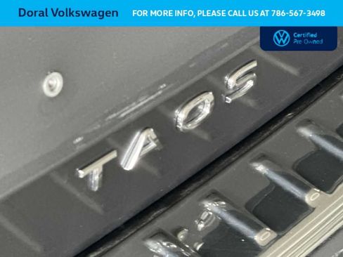 Used 2025 Volkswagen Taos SE FWD image 10