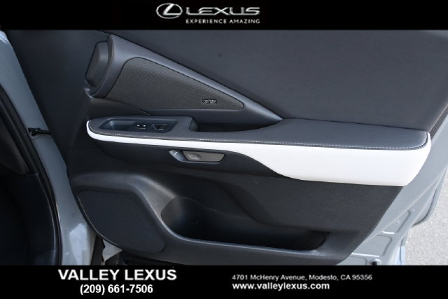 Certified 2024 Lexus TX 500h AWD w/ Technology Package image 19