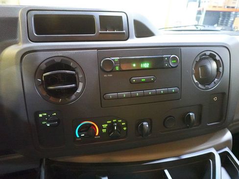 Used 2019 Ford E-350 and Econoline 350 Super Duty w/ Power Windows & Locks Group RWD image 10