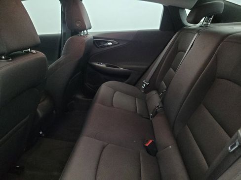 Used 2022 Chevrolet Malibu LS FWD image 18