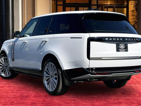 New 2026 Land Rover Range Rover SE AWD/4WD image 4