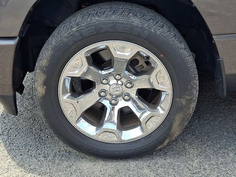 Used 2019 RAM 1500 Big Horn AWD/4WD image 32