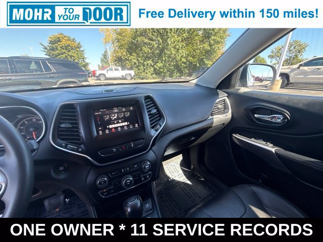 Used 2021 Jeep Cherokee Latitude Lux FWD image 22