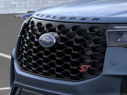 New 2026 Ford Explorer ST w/ Sun And Sound Package image 17