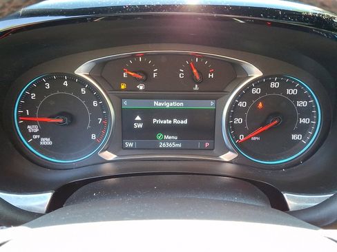 Used 2023 Chevrolet Traverse RS AWD/4WD image 23