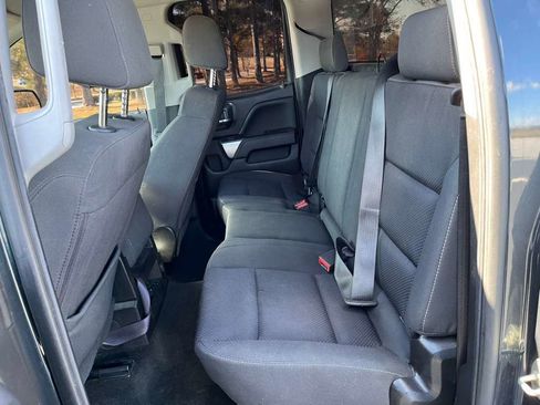 Used 2018 Chevrolet Silverado 1500 LT image 12