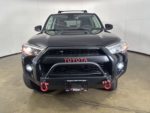 Used 2020 Toyota 4Runner TRD Pro AWD/4WD image 5