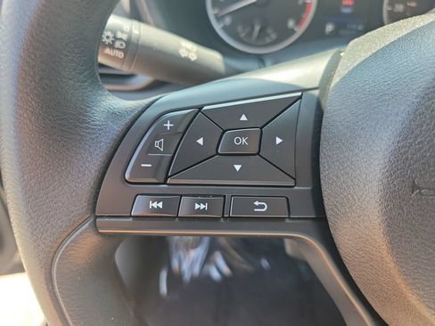 Certified 2025 Nissan Sentra S FWD image 18
