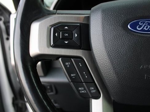 Used 2022 Ford F350 Platinum w/ Tremor Off-Road Package image 13